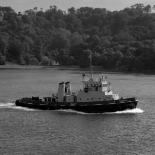 RMAS-Careful-a227-at-Plymouth-24th-May-1995-306x306.jpg